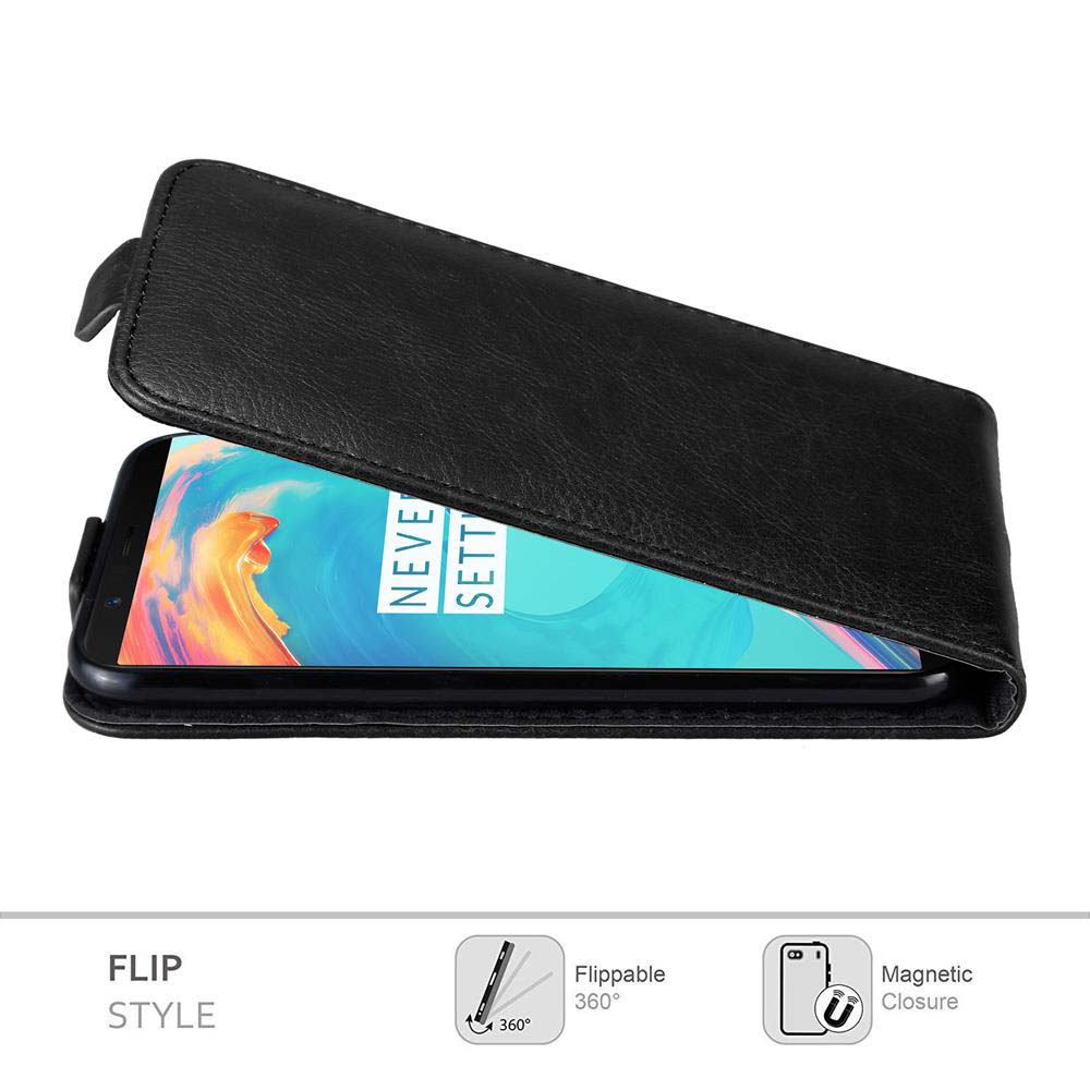 Eine schwarze Handyhülle mit einem Telefon darin.