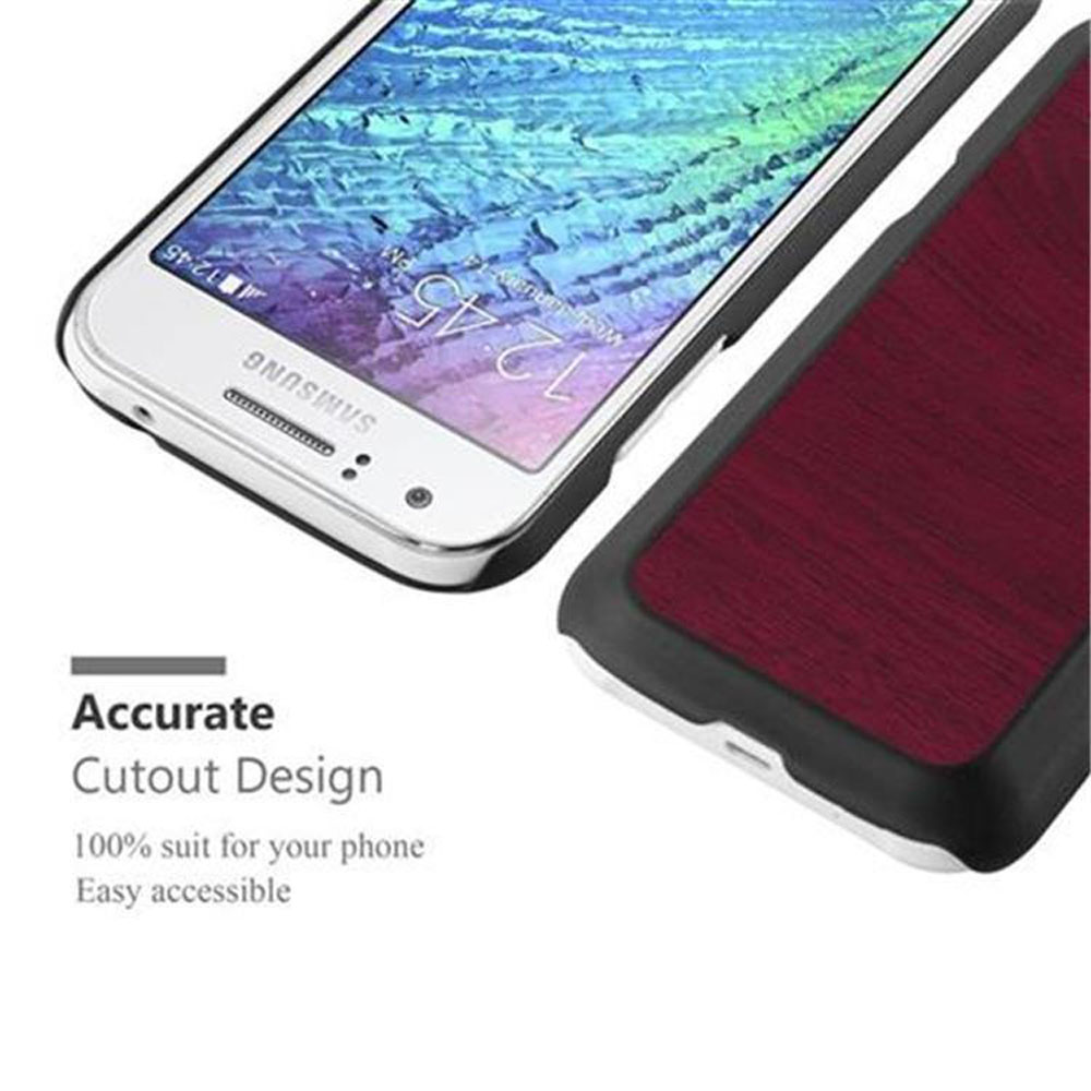 Due telefoni, uno con custodia, che dimostrano un design di ritaglio preciso e facile accessibilità.