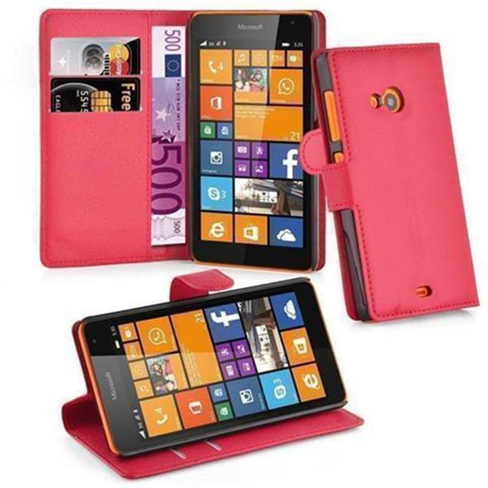 Tre telefoni in custodie rosse. I telefoni mostrano schermi diversi. Le custodie includono slot per schede e un supporto.