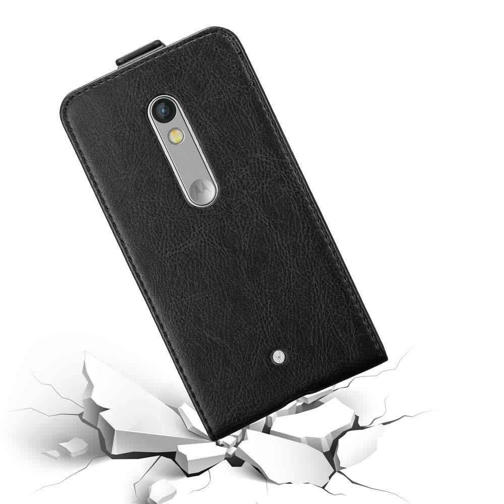 Funda negra para teléfono en superficie rota. La funda tiene cámara. Texto: Protección contra caídas.