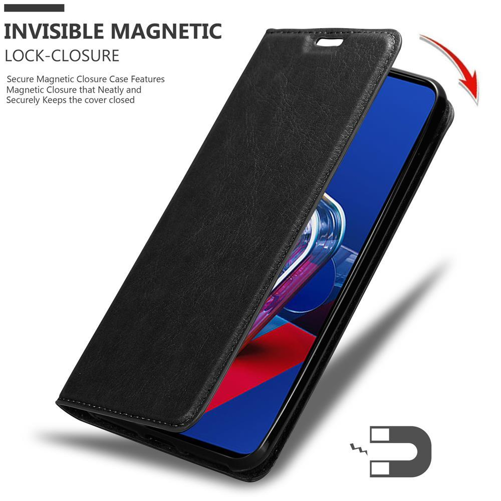 Ein Telefon in einer geschlossenen schwarzen Lederhülle. Der Deckel wird geöffnet, um das Telefon im Inneren zu zeigen.