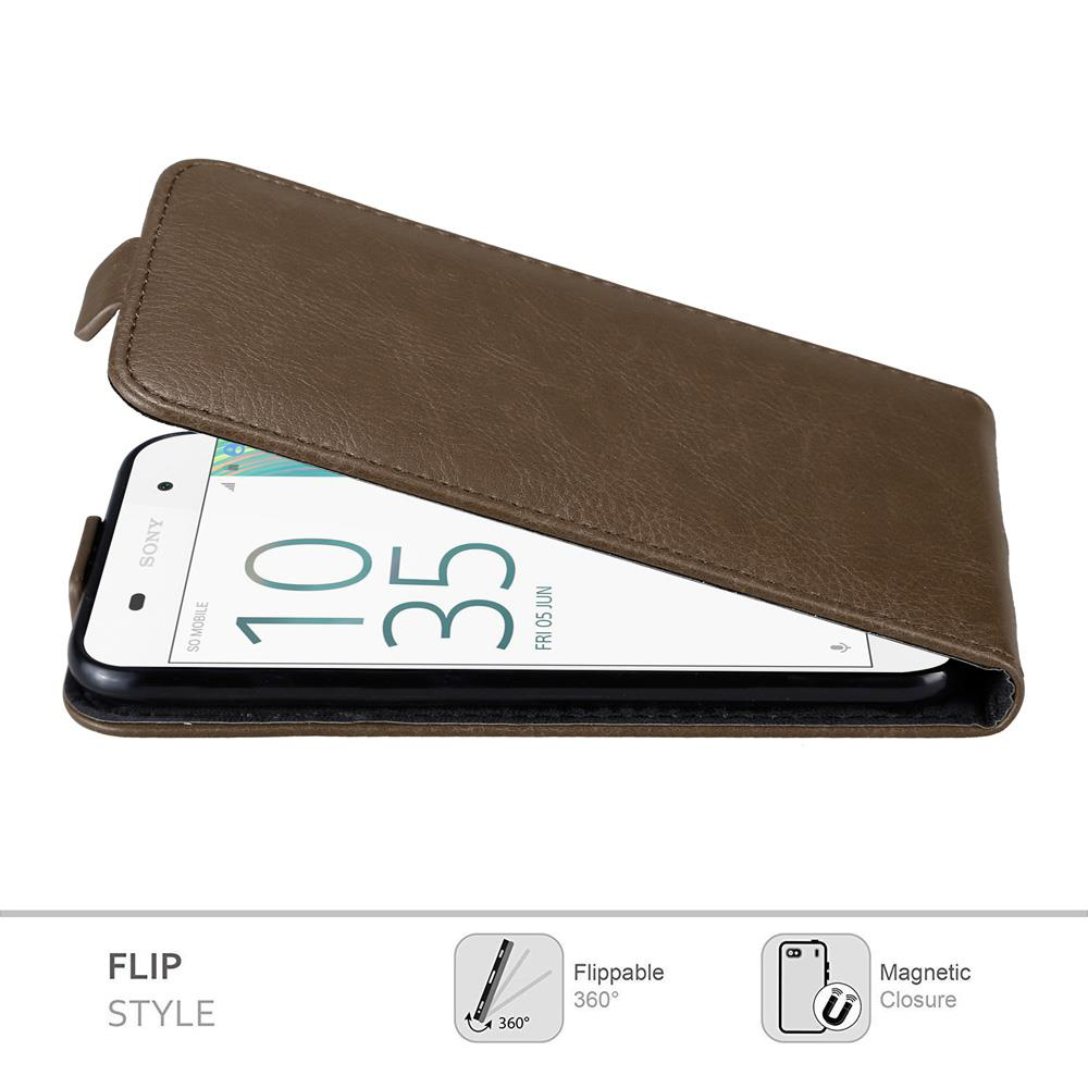 Funda de teléfono marrón con solapa abierta, mostrando un teléfono con hora.