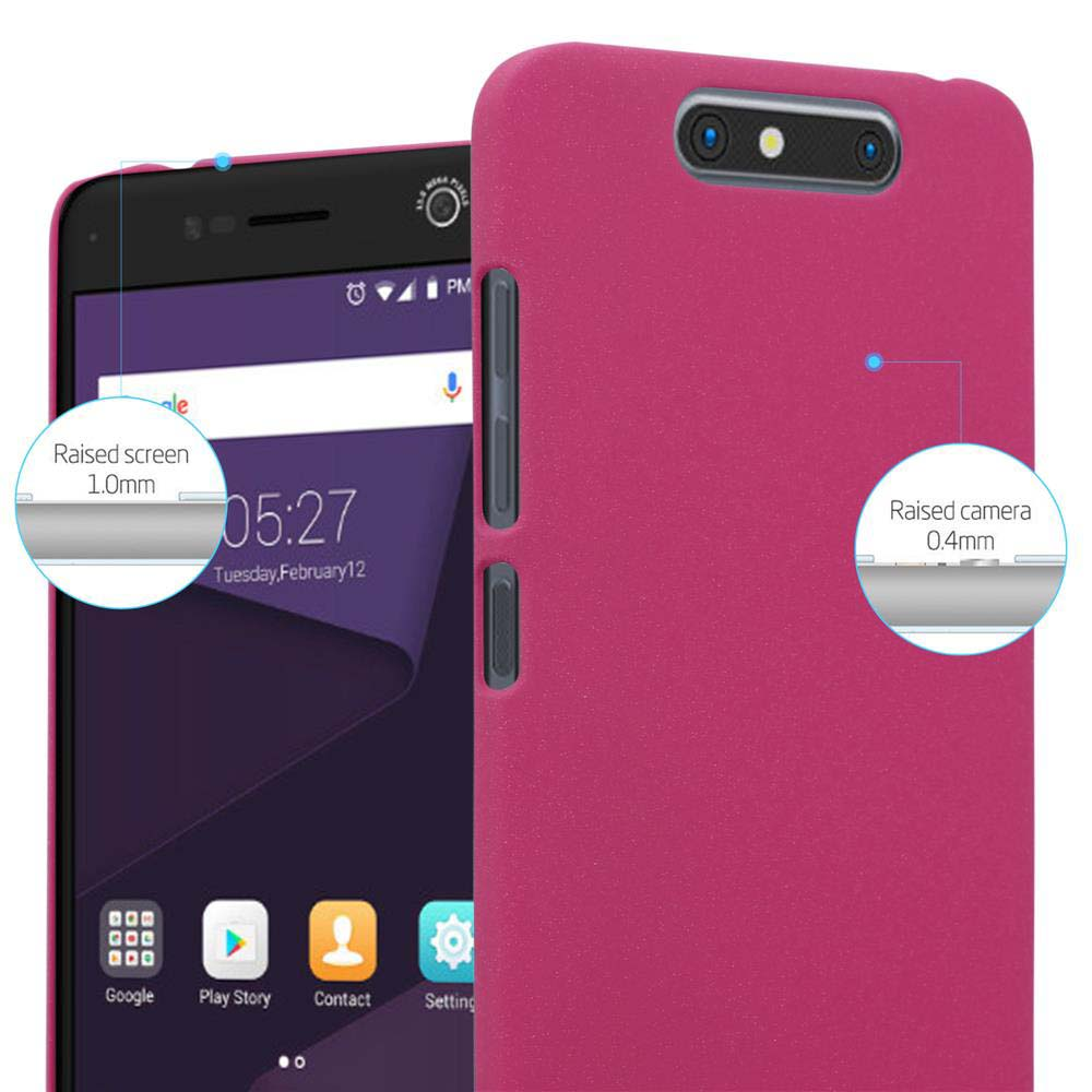 Una custodia rosa per telefono con un telefono all'interno. La custodia mostra le misure dello schermo e della fotocamera rialzati.
