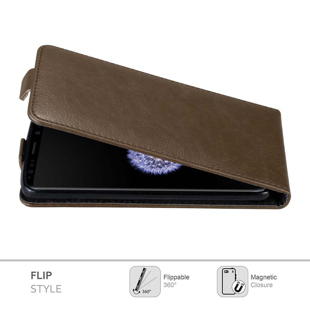 Braune Leder-Handyhülle mit Telefon. Text zu Flip-Style und Magnetverschluss wird gezeigt.