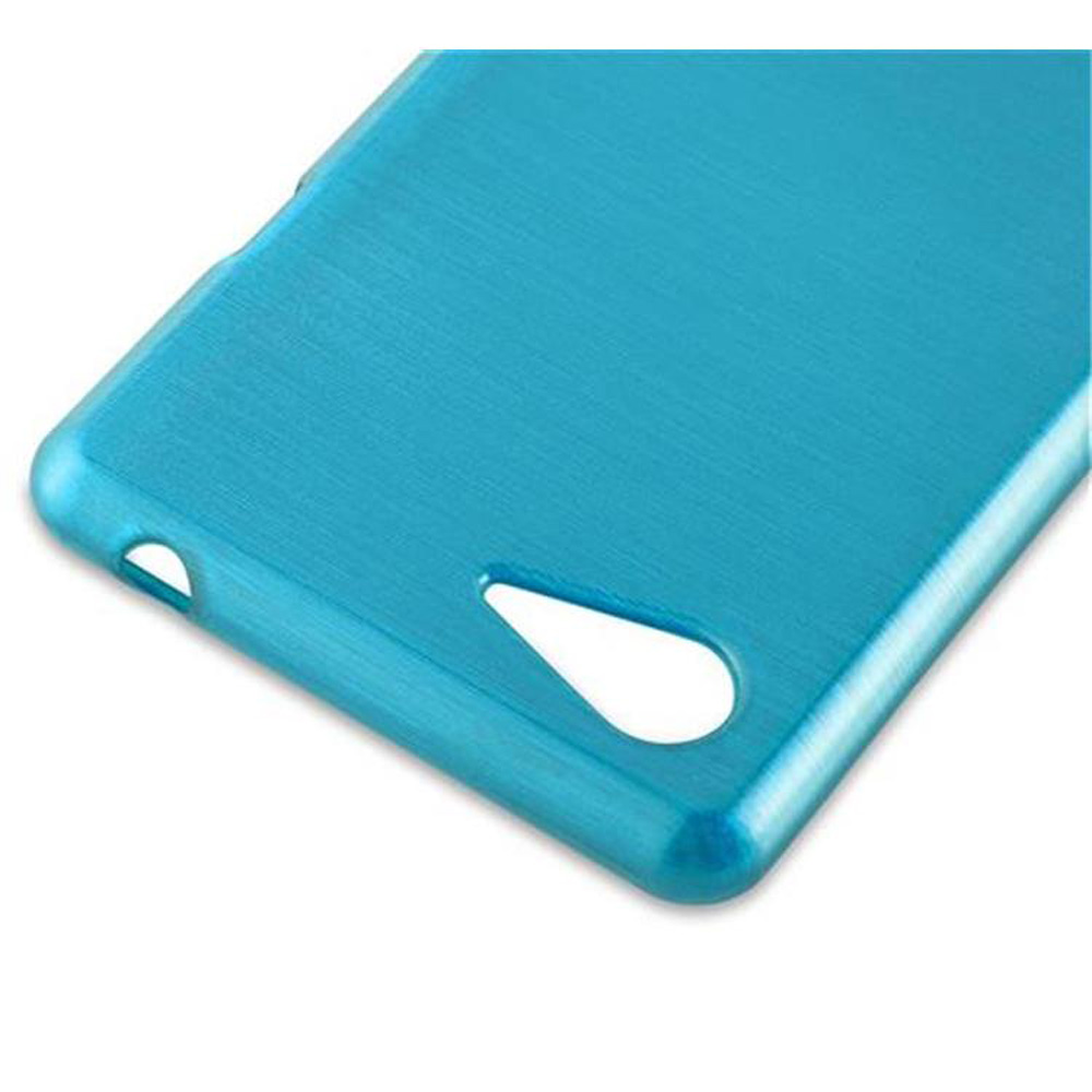 Primer plano de una funda azul para teléfono. La funda tiene un agujero para la cámara y un puerto.