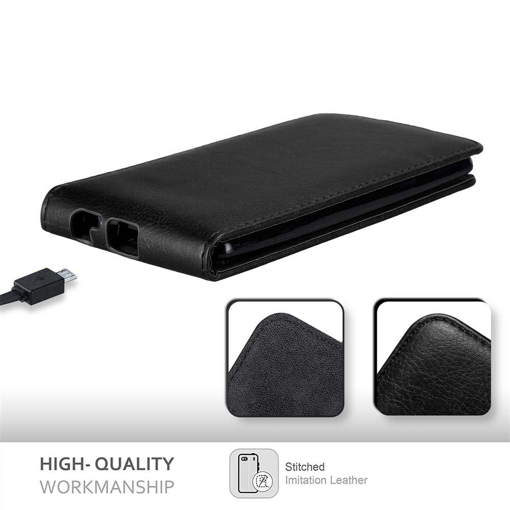 Una funda negra para teléfono está abierta, con un cable de carga al lado. Texto: Mano de obra de alta calidad.