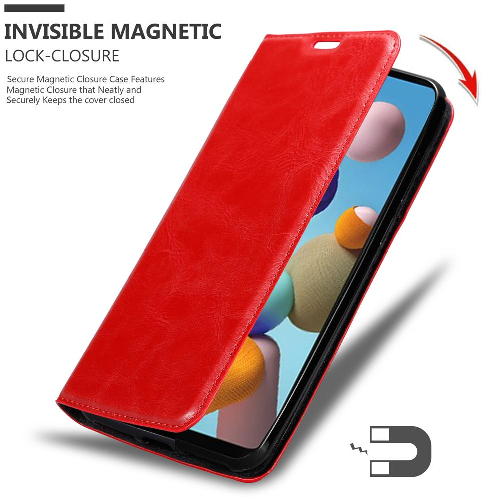 Rote Handyhülle geöffnet, zeigt Telefonbildschirm. Text: Invisible Magnetic Lock-Closure.
