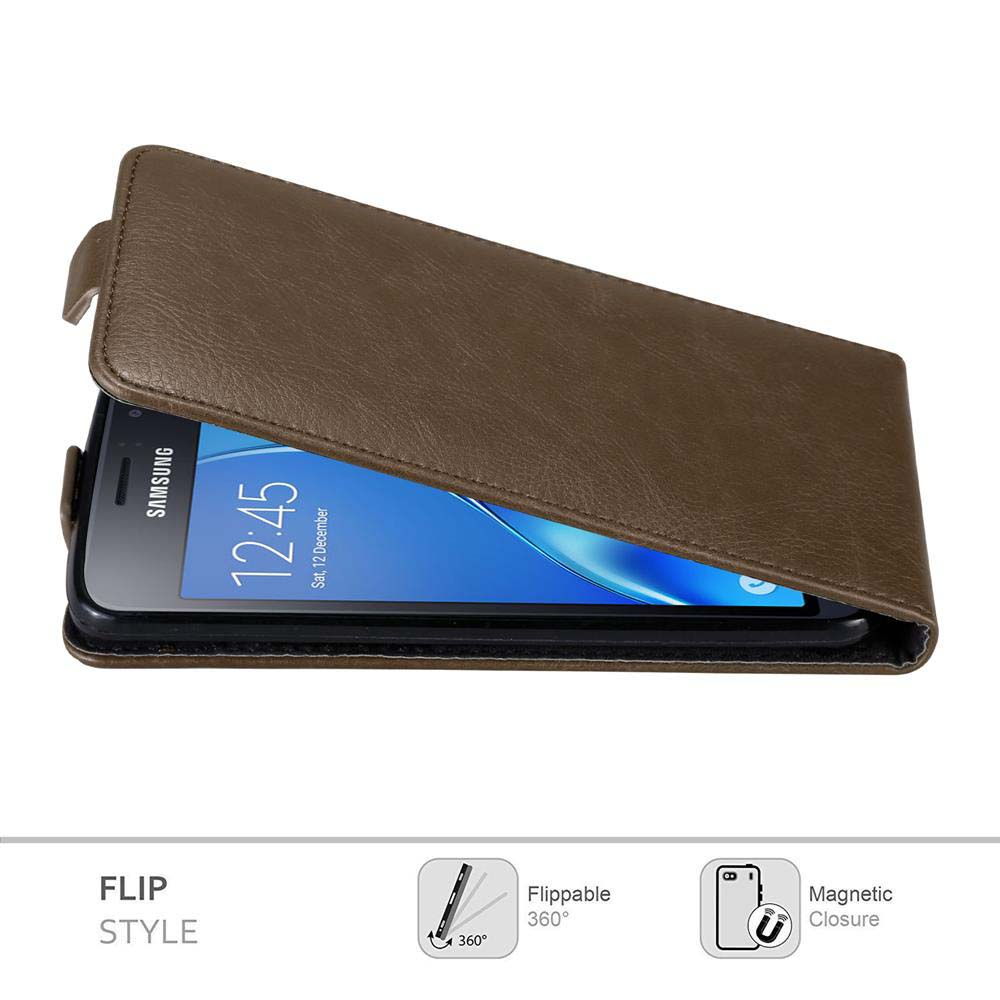 Custodia a libro in pelle marrone con telefono dentro. Testo: "Flip Style".