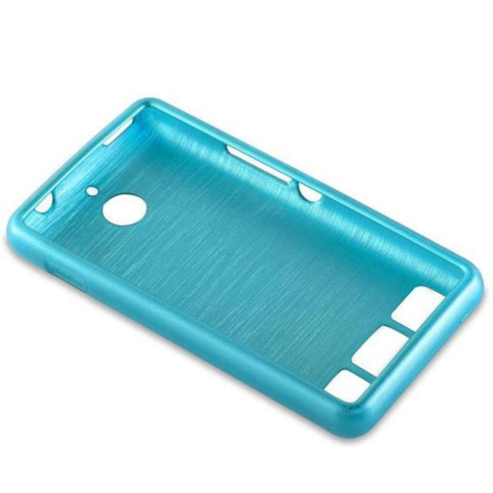 Funda de teléfono azul claro. La funda es de color sólido con recortes para las funciones del teléfono. Vista en ángulo.