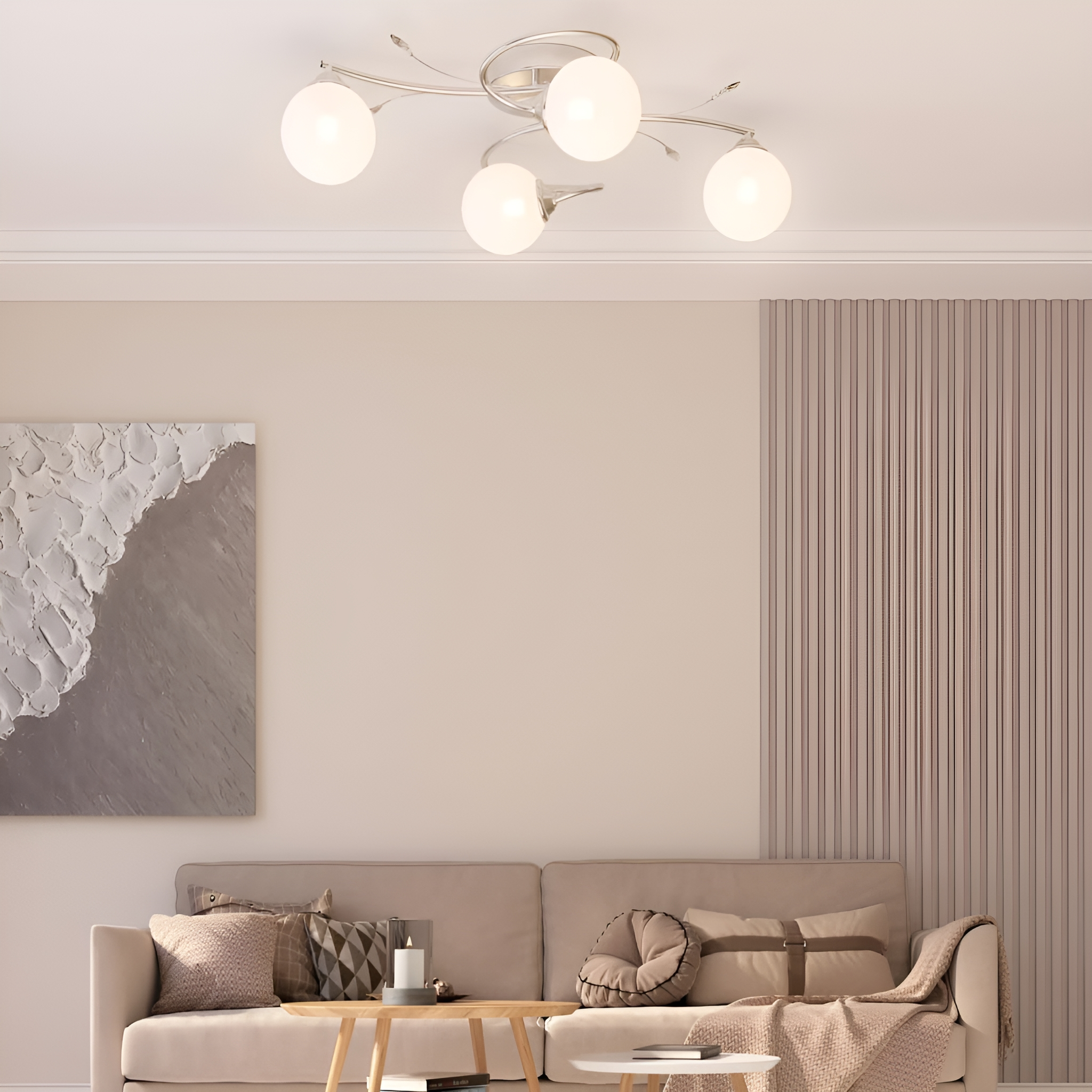 Ein Wohnzimmer mit einer Leuchte, Sofa, Kunstwerken und dekorativen Kissen und Teppich.