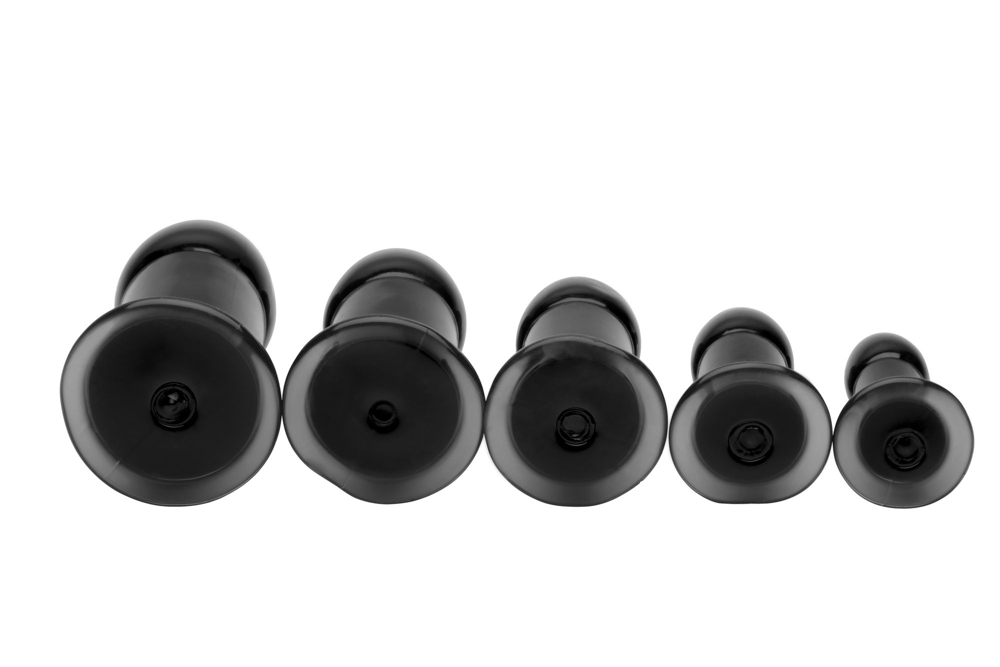 Fünf schwarze, zwiebelförmige Stecker in einer Reihe. Jeder hat eine flache Basis und eine abgerundete Oberseite.