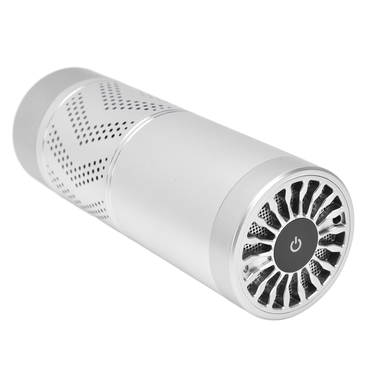 Ein silberner Luftreiniger, zylindrisch mit Löchern. Er hat einen schwarzen Einschalter und ein dekoratives silbernes Design.