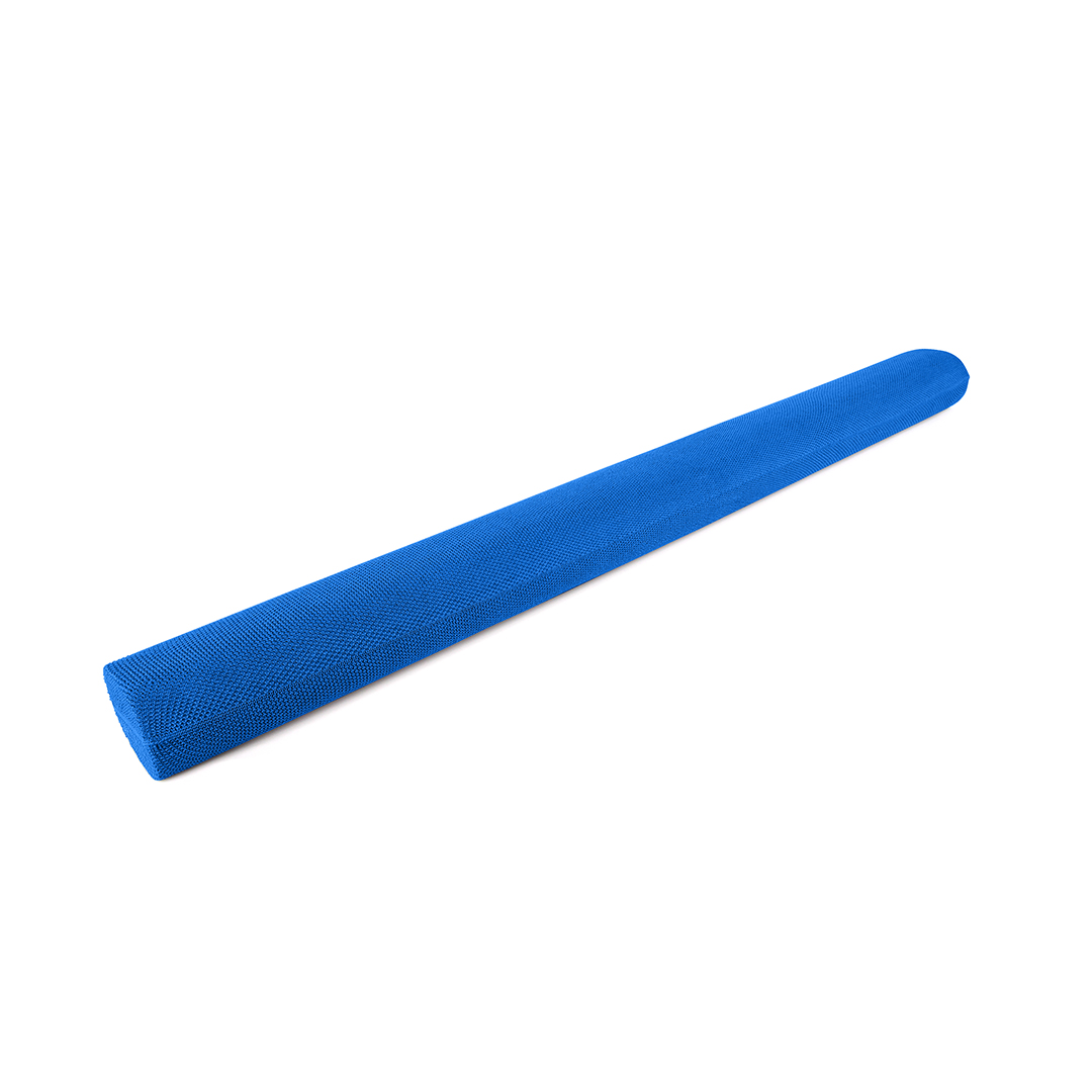 Blauw, lang, buisvormig object, liggend op een wit oppervlak.