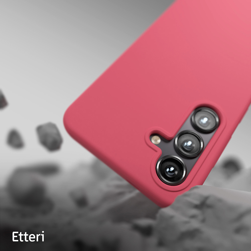Eine rote Handyhülle mit drei Kameralinsen, Nahaufnahme auf grauem Hintergrund mit Text 'Etteri'.