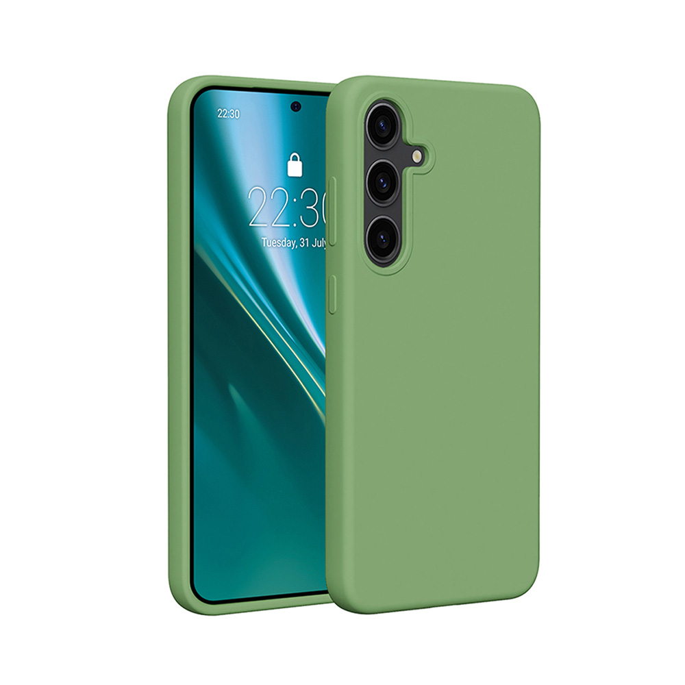 Zielone etui na telefon chroniące telefon. Ekran wyświetla godzinę 22:30. Widoczne są obiektywy aparatu telefonu.