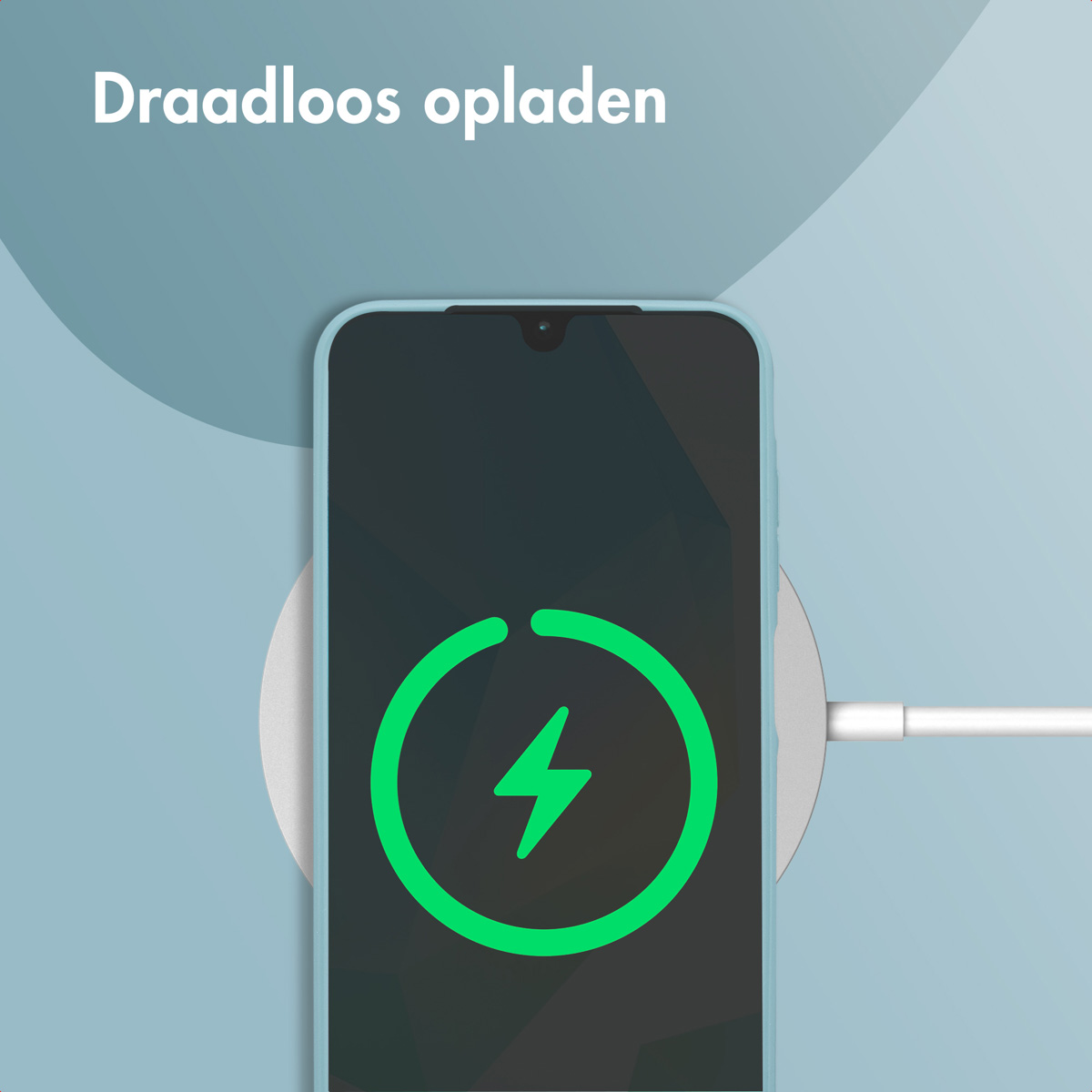 Un téléphone sur un socle de chargement. L'écran du téléphone affiche un éclair vert. Le texte 'Draadloos opladen' est au-dessus.