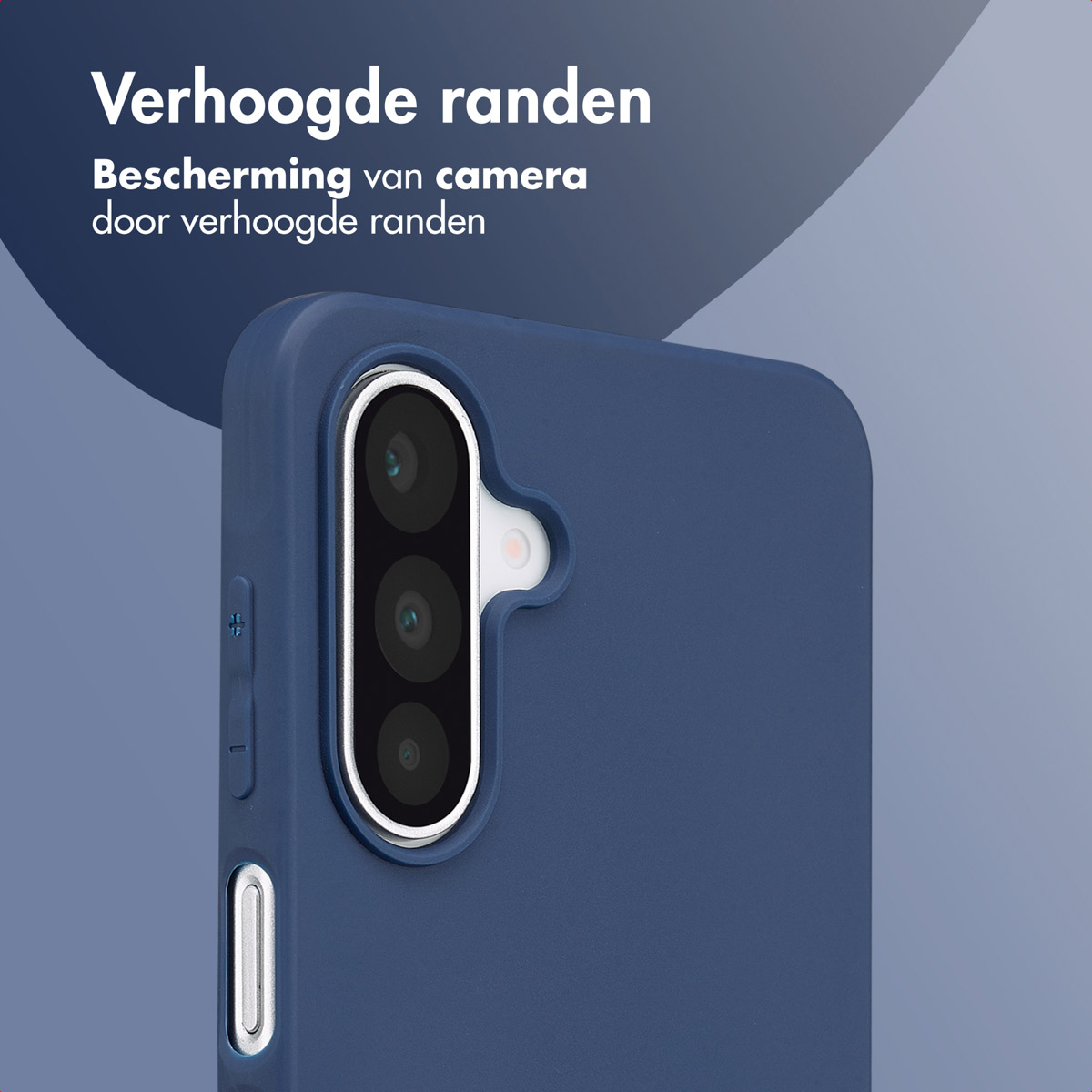 Close-up van een blauwe telefoonhoes die de camera beschermt met verhoogde randen.