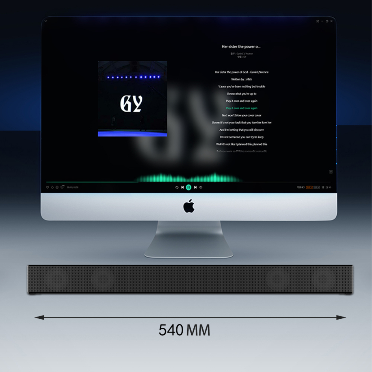 Ein Computerbildschirm zeigt Songtexte. Darunter eine Soundbar mit einer Längenmessung von 540mm.