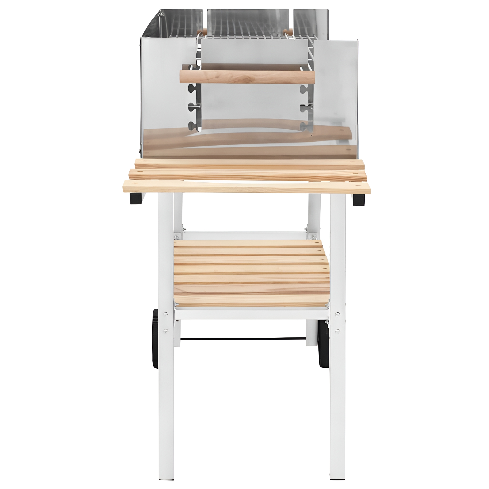 Ein Metall-Grill, mit Holzteilen und einem Regal. Der Grill ist weiß und hat eine Holzbasis.