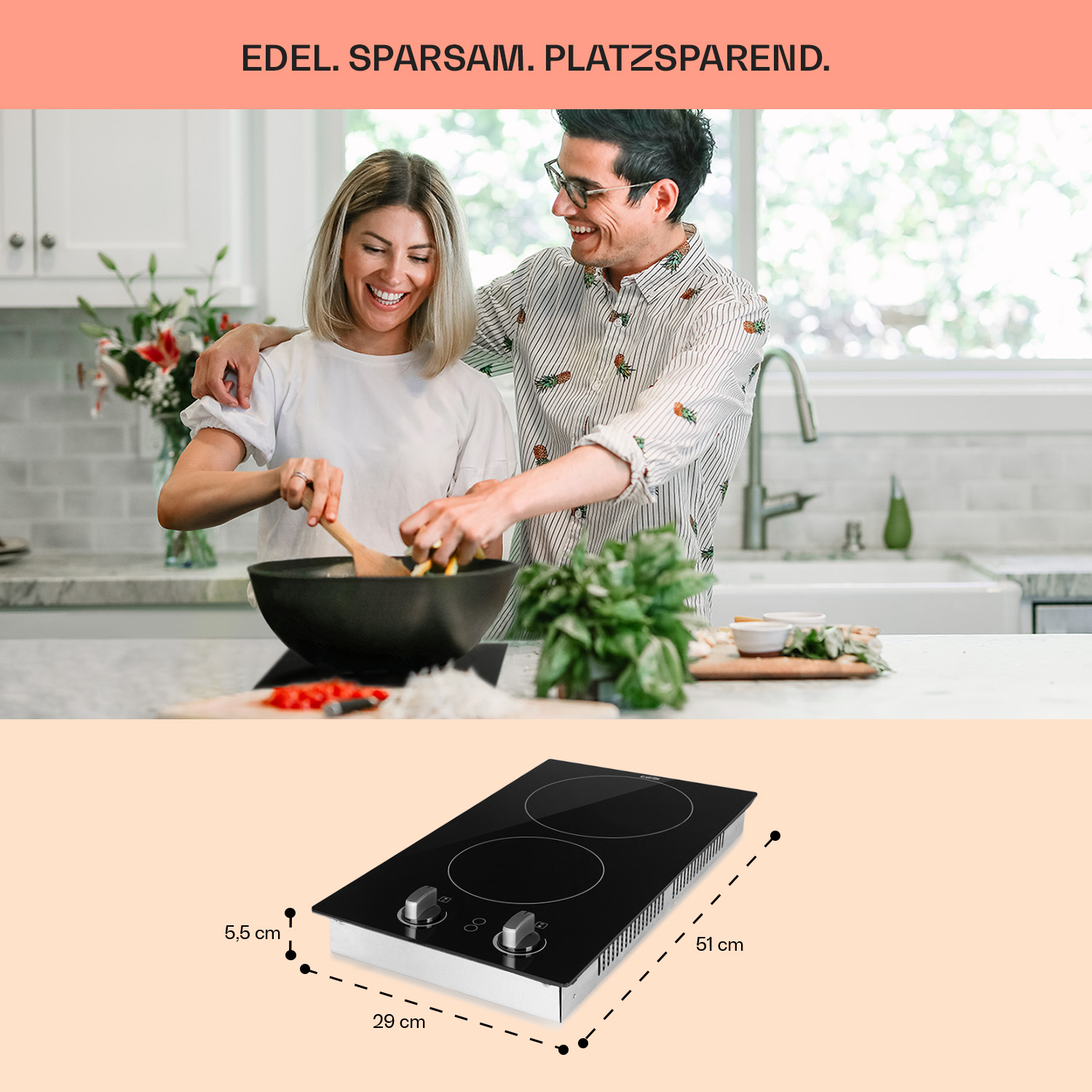 Una coppia cucina in una cucina vicino a un piano cottura nero. Le dimensioni del piano cottura sono visibili.