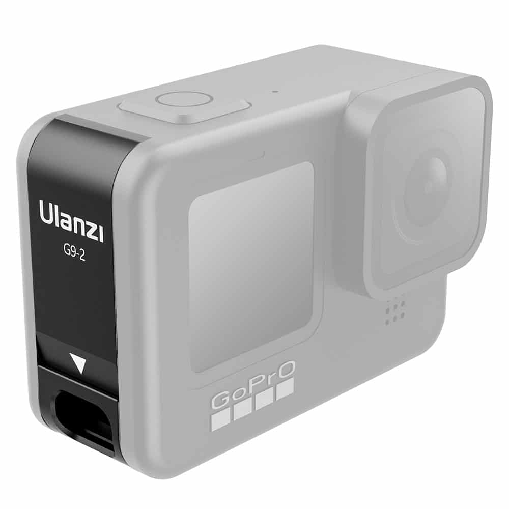 Een grijze GoPro-camerabehuizing met een zwart-wit label met Ulanzi G9-2 en GoPro erop.