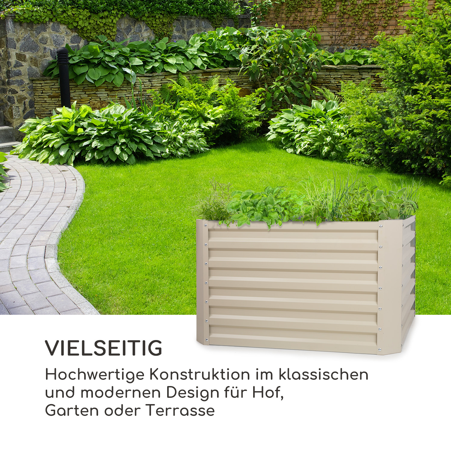 Erhöhtes Gartenbeet mit Pflanzen. Grüner Rasen und Ziegelweg. Weißer Hintergrund.