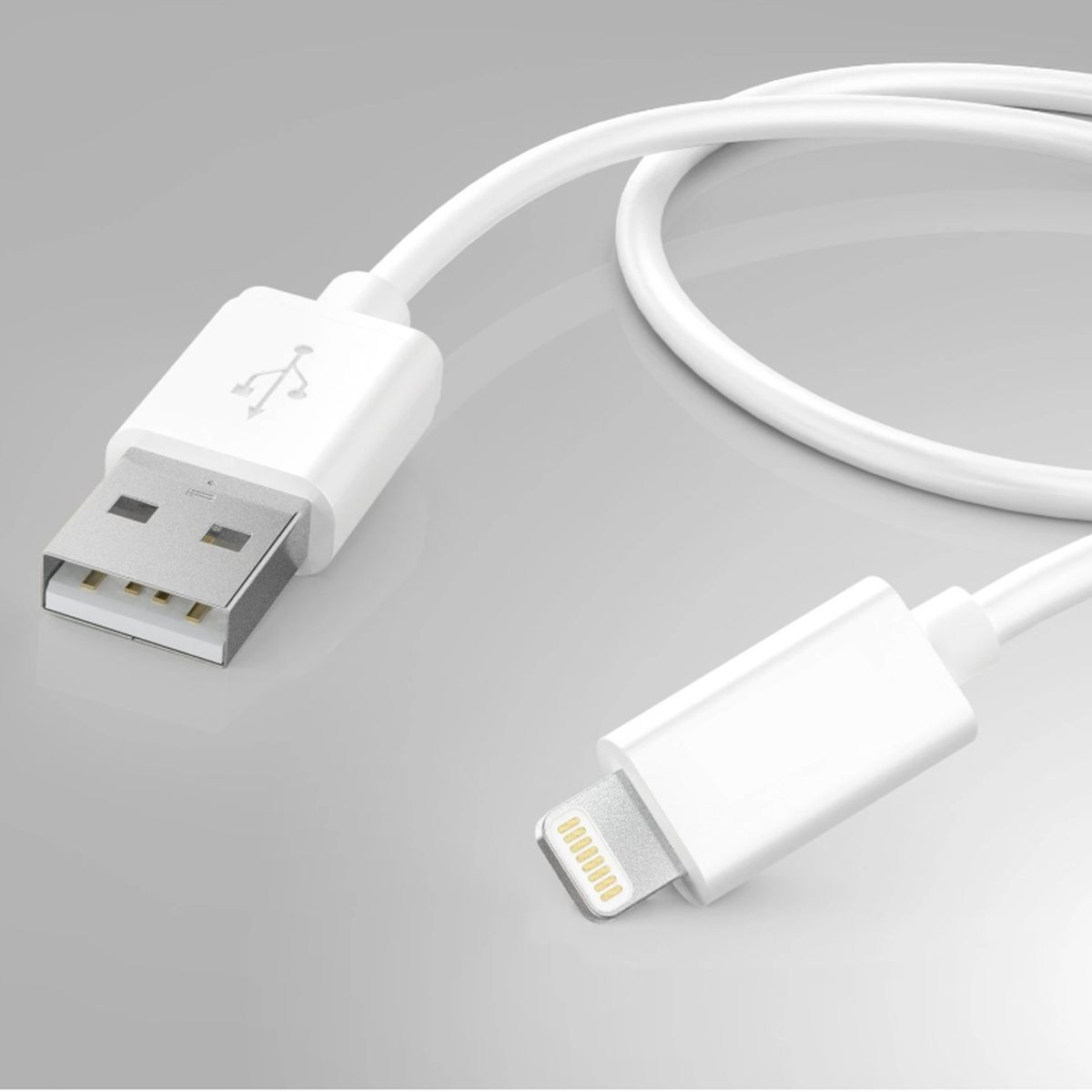 Biały kabel USB do Lightning, z końcówką USB i Lightning widoczną.