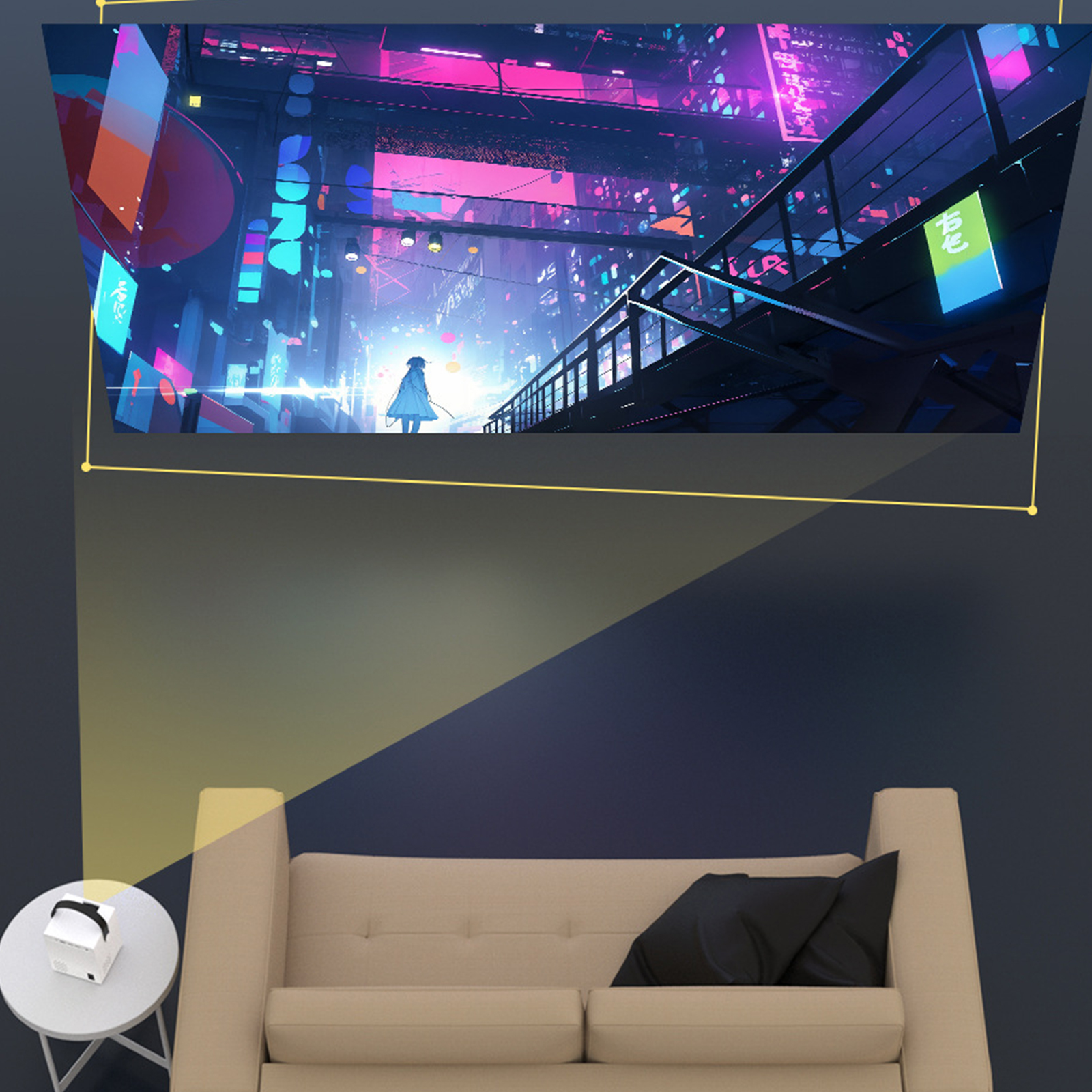 Projisierte Anime-Szene an der Wand. Projektor auf Tisch und beiges Sofa.