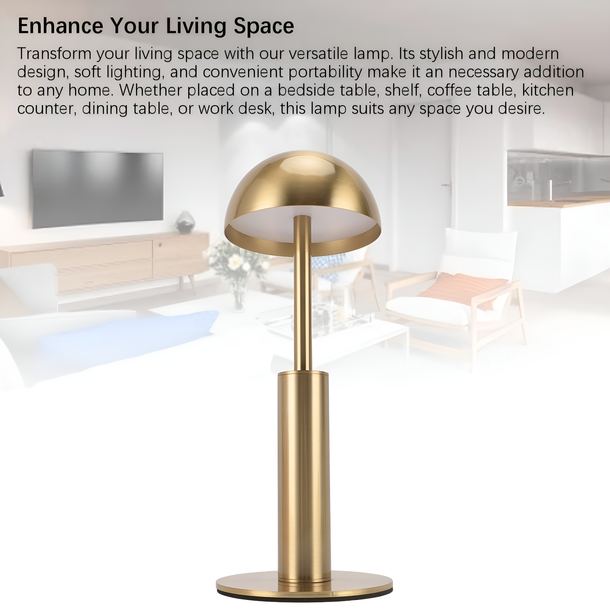 Goldene Schreibtischlampe auf weißem Hintergrund. Hintergrund zeigt Wohnzimmer mit Möbeln.
