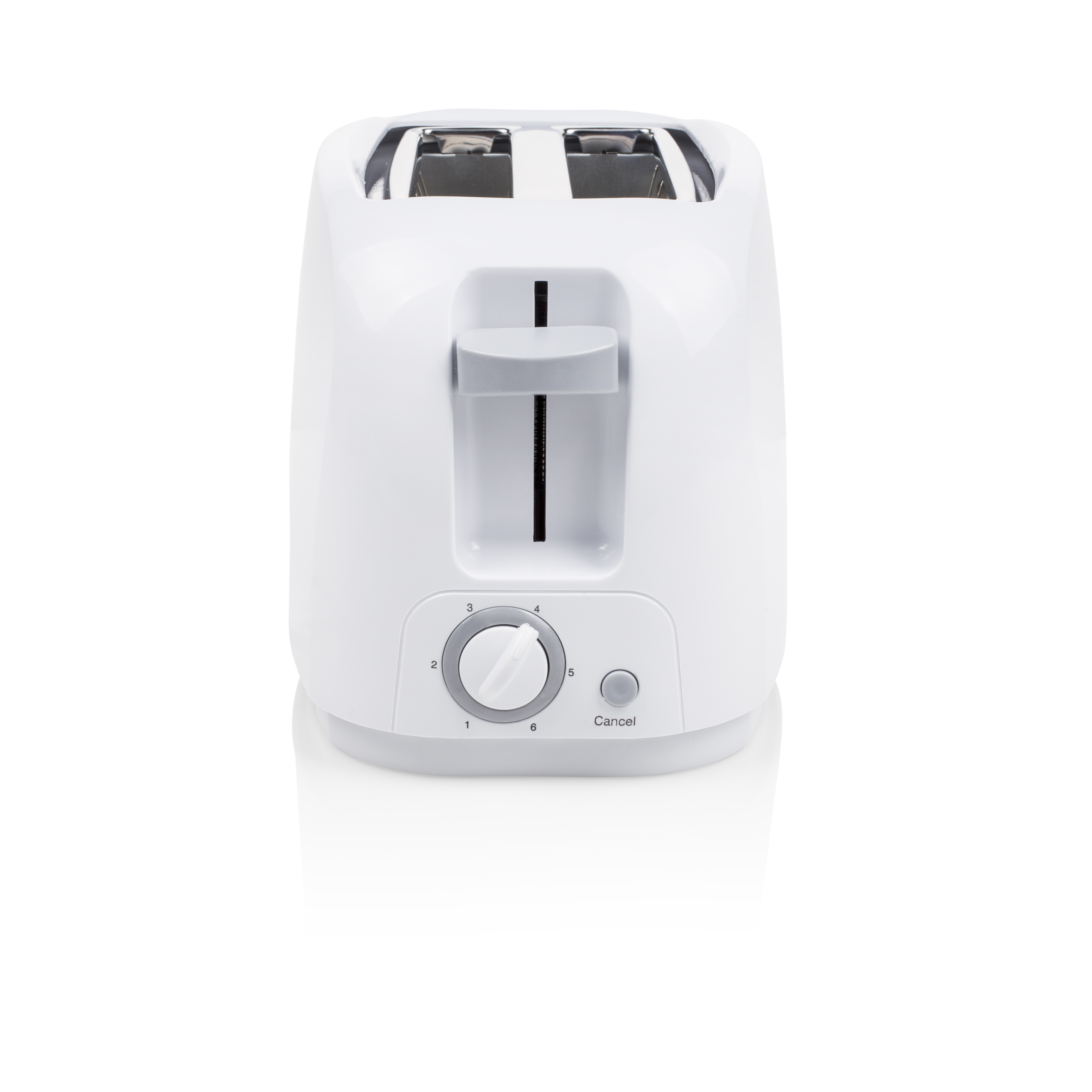 Biały toster z pokrętłem, przyciskiem i otworami. Białe tło.