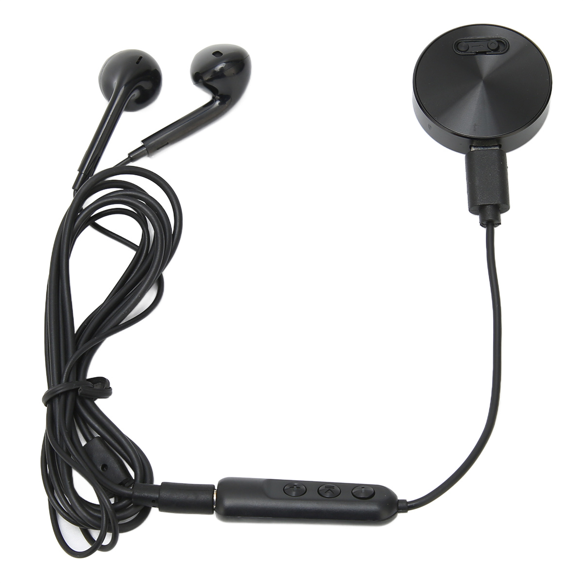 Schwarze Kopfhörer mit Controller und rundem schwarzem Gerät.