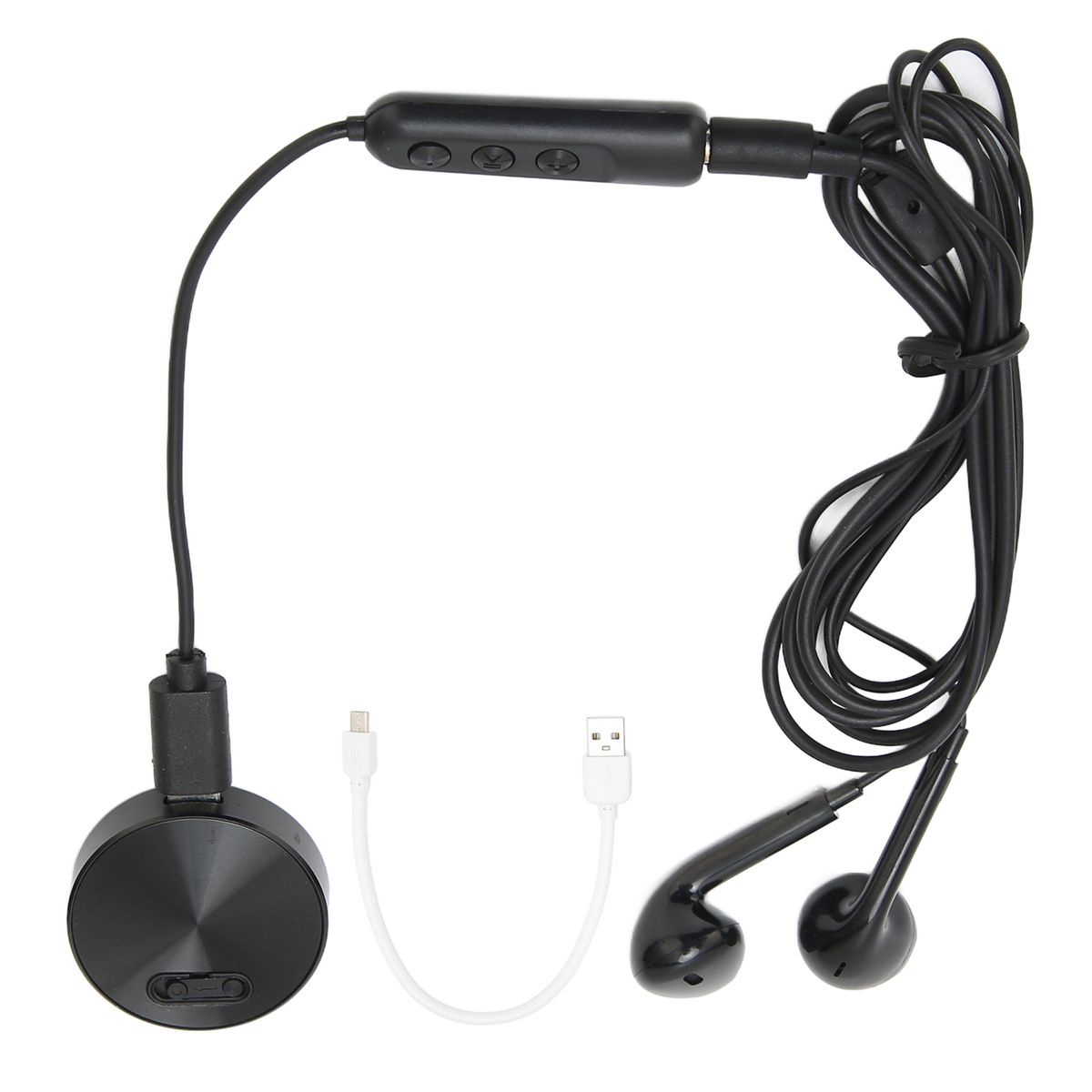 Schwarze In-Ear-Kopfhörer, verbunden mit einem schwarzen Steuermodul und einem USB- und Micro-USB-Ladekabel.