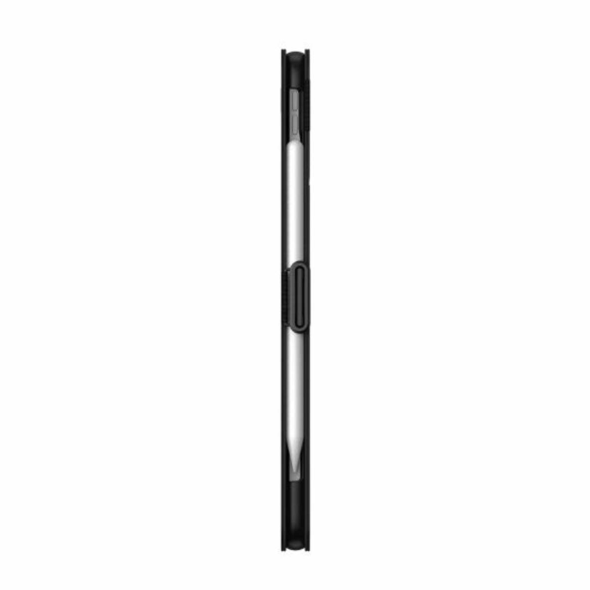 Custodia per iPad con penna. La penna è nella custodia.