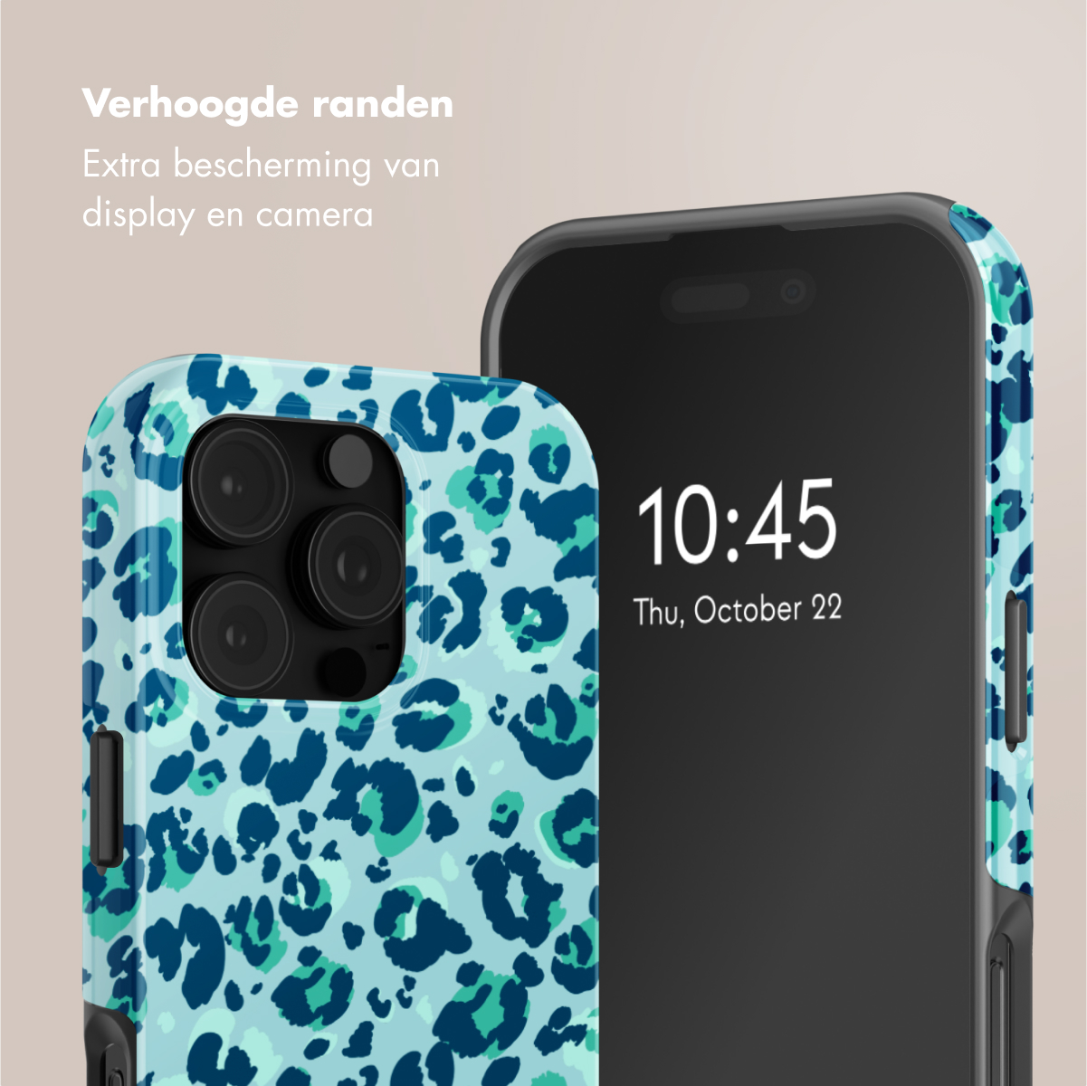Téléphone avec étui imprimé léopard, texte 'Extra protection' et 'Verhoogde randen' présent sur l'étui.