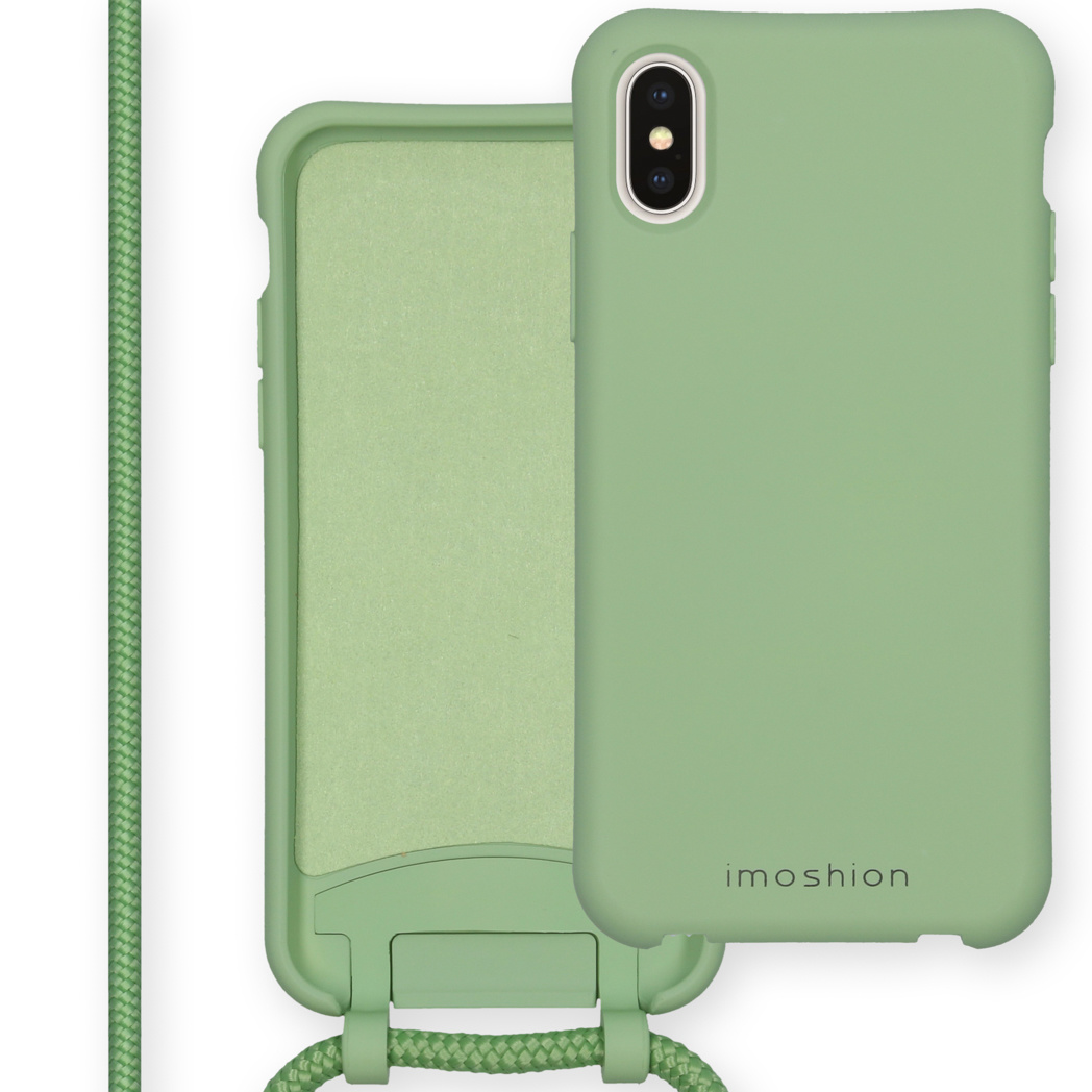 Un étui de téléphone vert avec une sangle verte, partiellement ouvert.