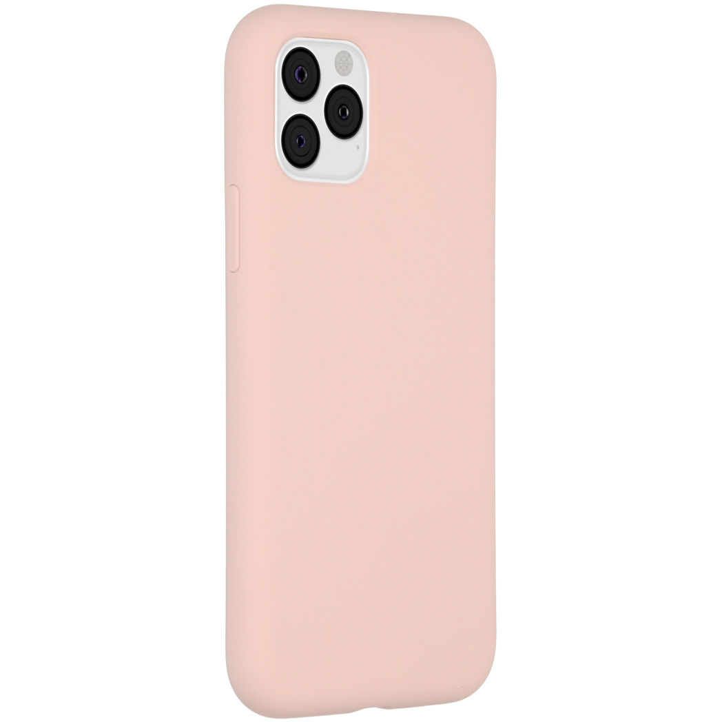 Une coque de téléphone rose clair avec trois objectifs d'appareil photo.