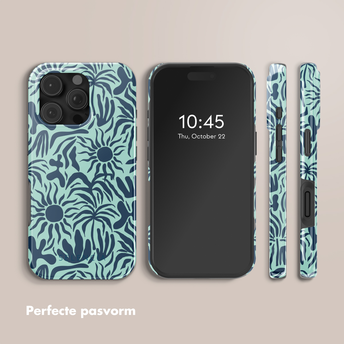 Drie telefoonhoesjes, met een telefoon in het midden. De hoesjes hebben een blauw bloemmotief.