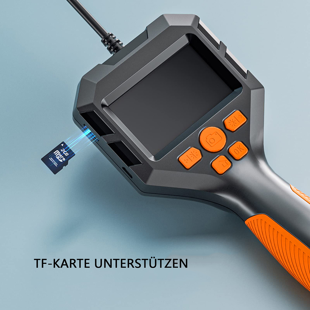 Ein schwarzes und graues Endoskop mit Bildschirm und Knöpfen. Eine Micro-SD-Karte ist eingesetzt.
