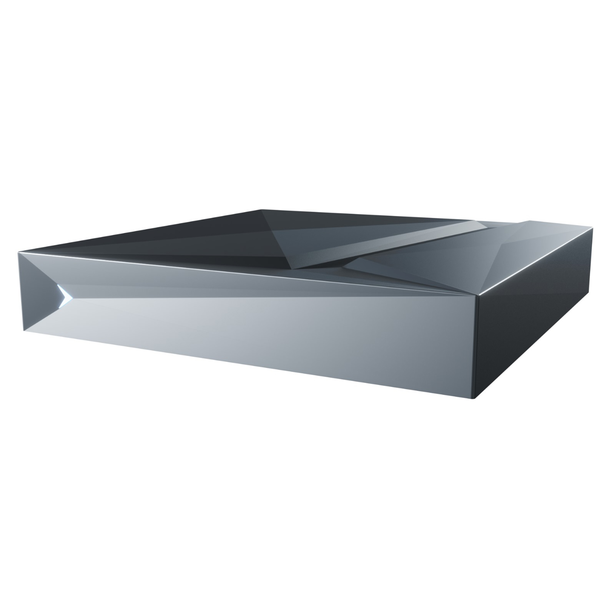 Eine metallische, eckige Box mit glänzendem Finish, isoliert auf weißem Hintergrund. Reflektierende Oberflächen.