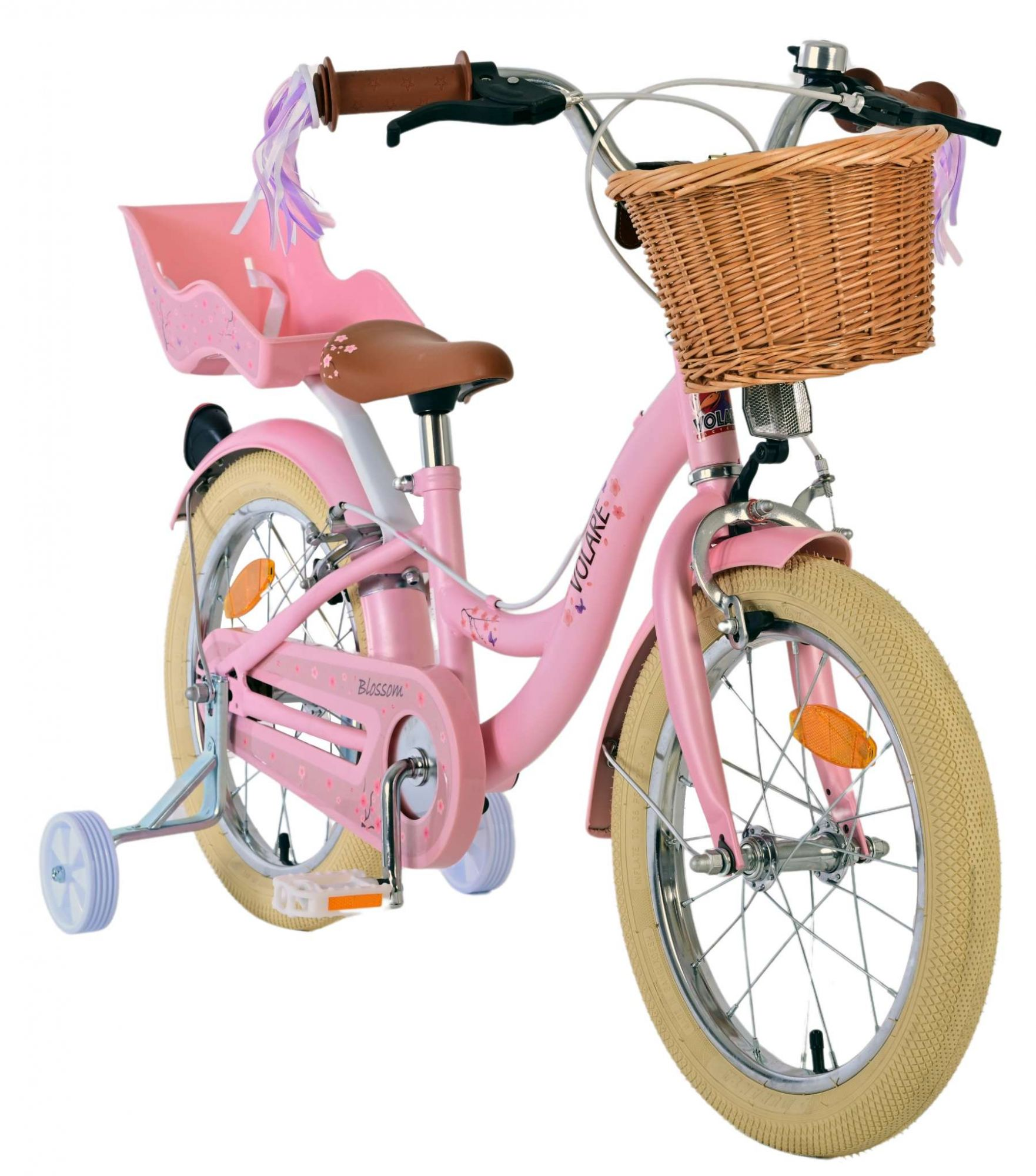 Rosa Fahrrad mit braunen Akzenten, einem Korb und einem Kindersitz. Es hat Stützräder.