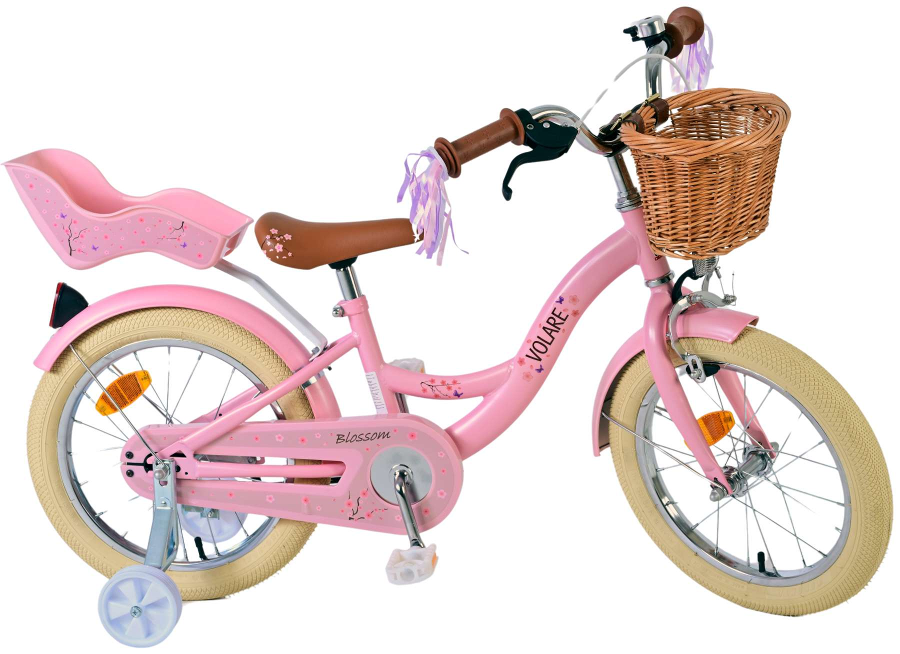 Rosa Kinderfahrrad mit Korb, braunem Sitz und Stützrädern. Weiße Reifen.