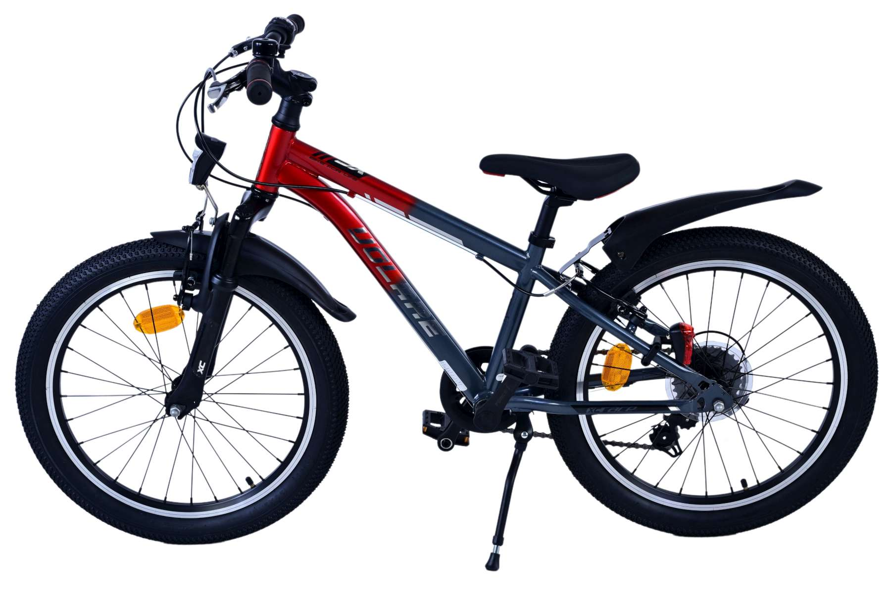 Rotes und graues Fahrrad, Seitenansicht, mit schwarzem Sattel, Kotflügeln und Reifen.