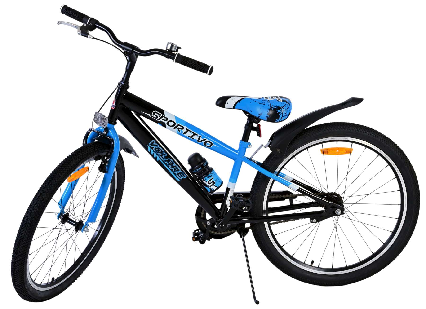 Ein blaues und schwarzes Fahrrad mit Wasserflasche, vor weißem Hintergrund. "Sportivo" am Rahmen.
