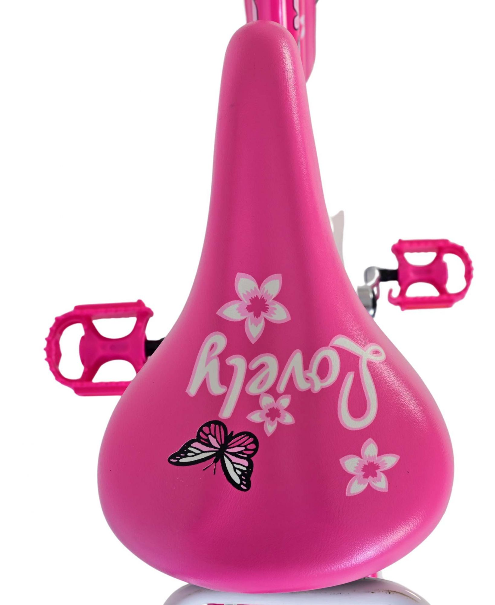 Rosa Fahrradsitz mit 'Lovely'-Schriftzug, Blumen und Schmetterlingsdesign.