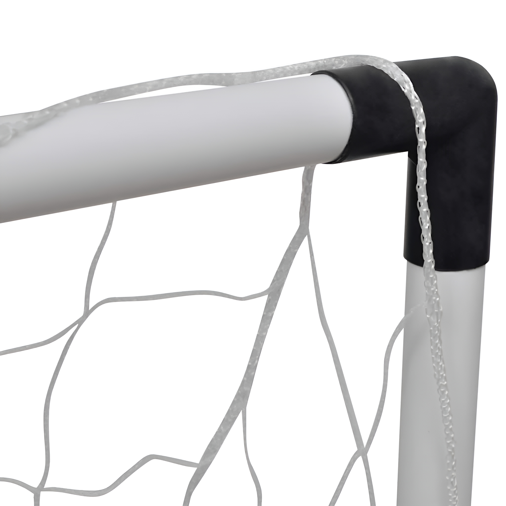 Nahaufnahme einer Ecke eines Fußballtors. Weiße und schwarze Pfosten mit weißem Netz.