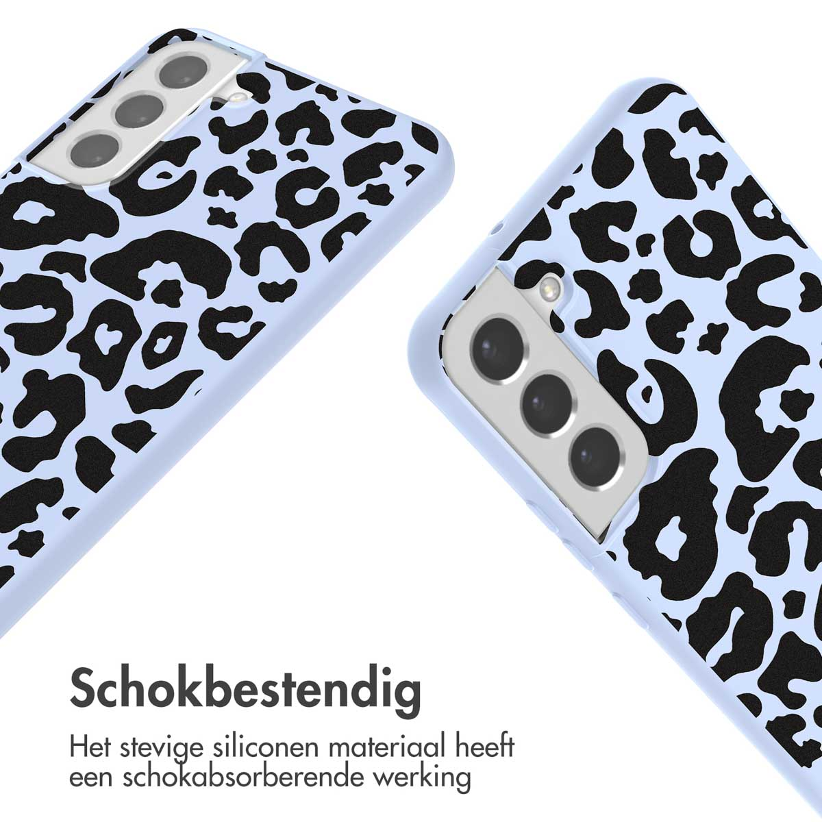 Deux coques de téléphone bleu clair avec des imprimés léopard noirs, vue en angle.