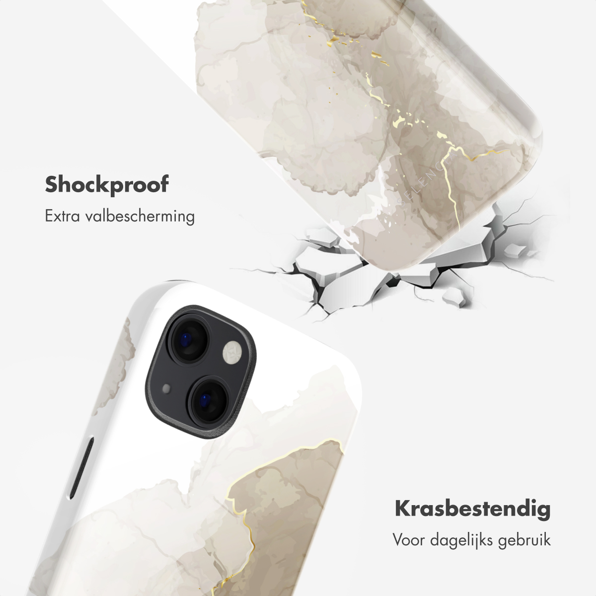 Une coque de téléphone qui tombe, avec un design en marbre et des fissures. Le téléphone est blanc.