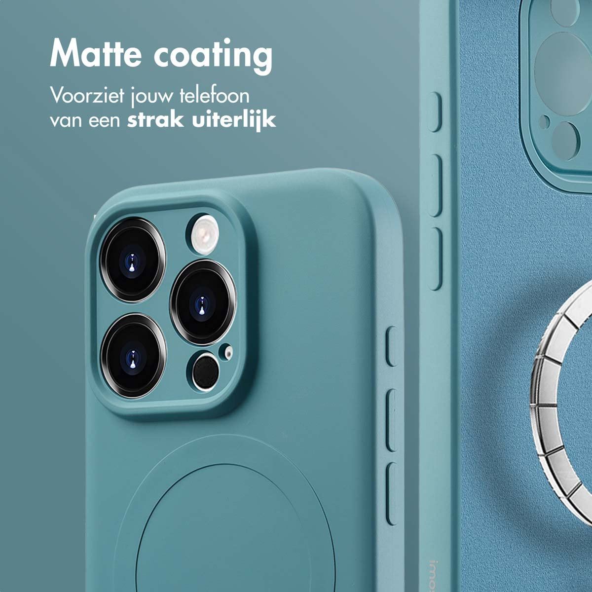 Blauwgroene telefoonhoes met een matte afwerking, die de camera en een zilveren ring laat zien.