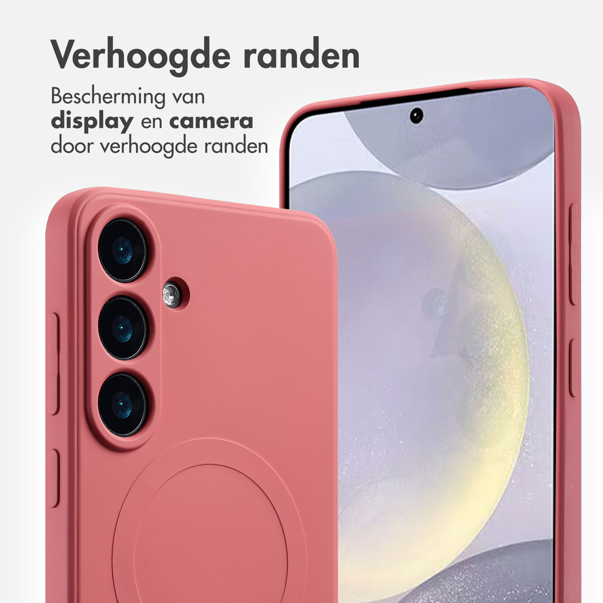 Rode telefoonhoes op telefoon met verhoogde randen. Tekst: Bescherming van display en camera door verhoogde randen.