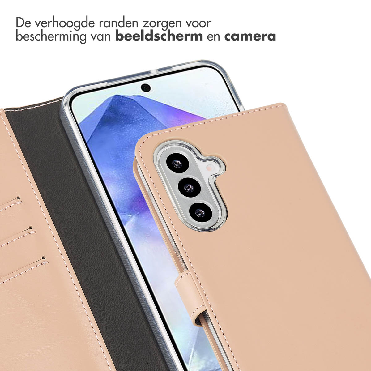 Telefoonhoesje, beige hoes, zwarte telefoon. Beschermt scherm en camera, met kaartsleuven binnenin.